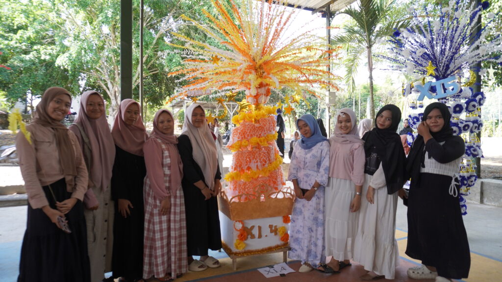 Memperingati Maulid Nabi Muhammad SAW di SMA Negeri 1 Tegaldlimo